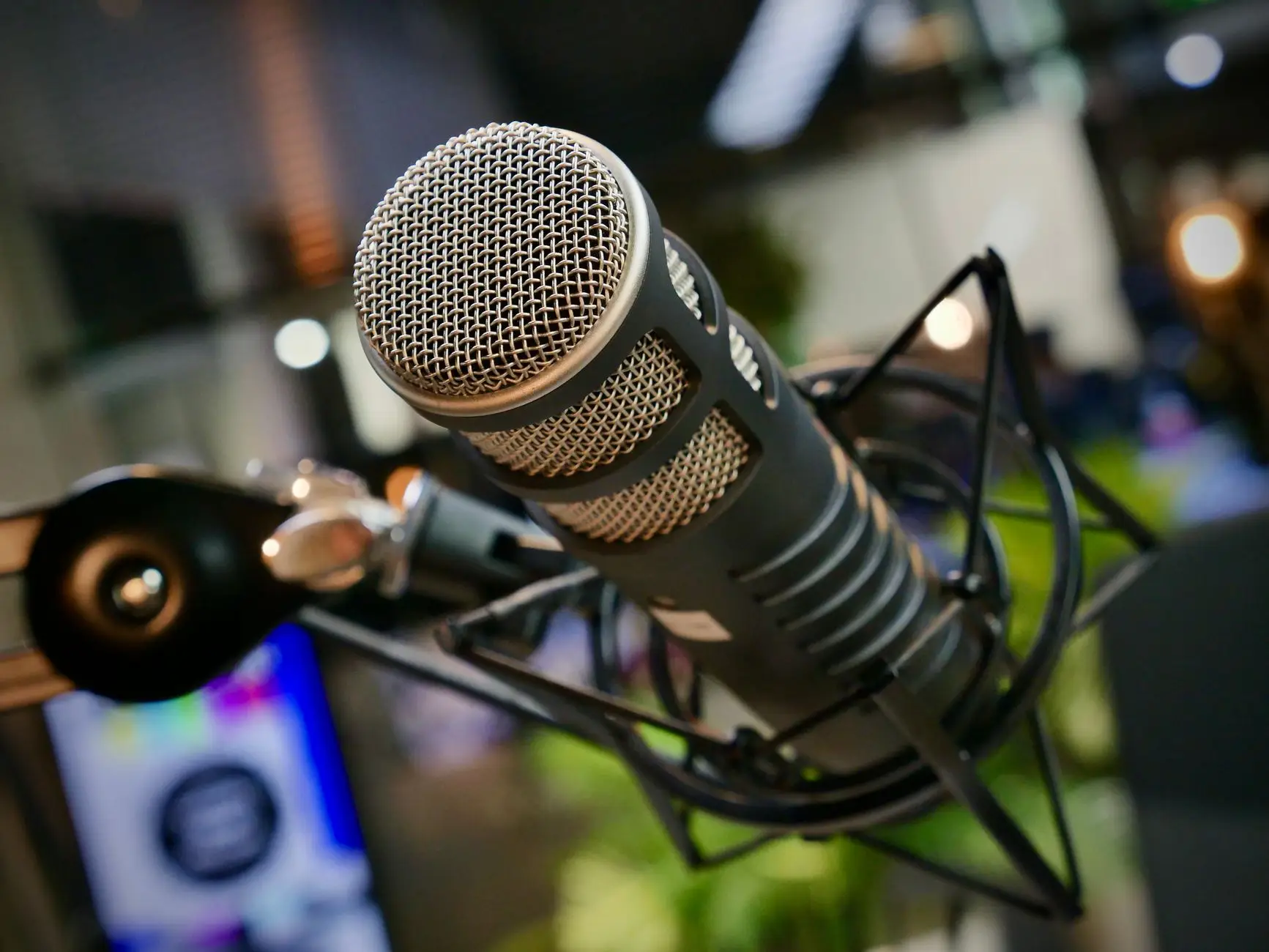 重庆企业话题营销与互动策划的社交媒体运营实践观察