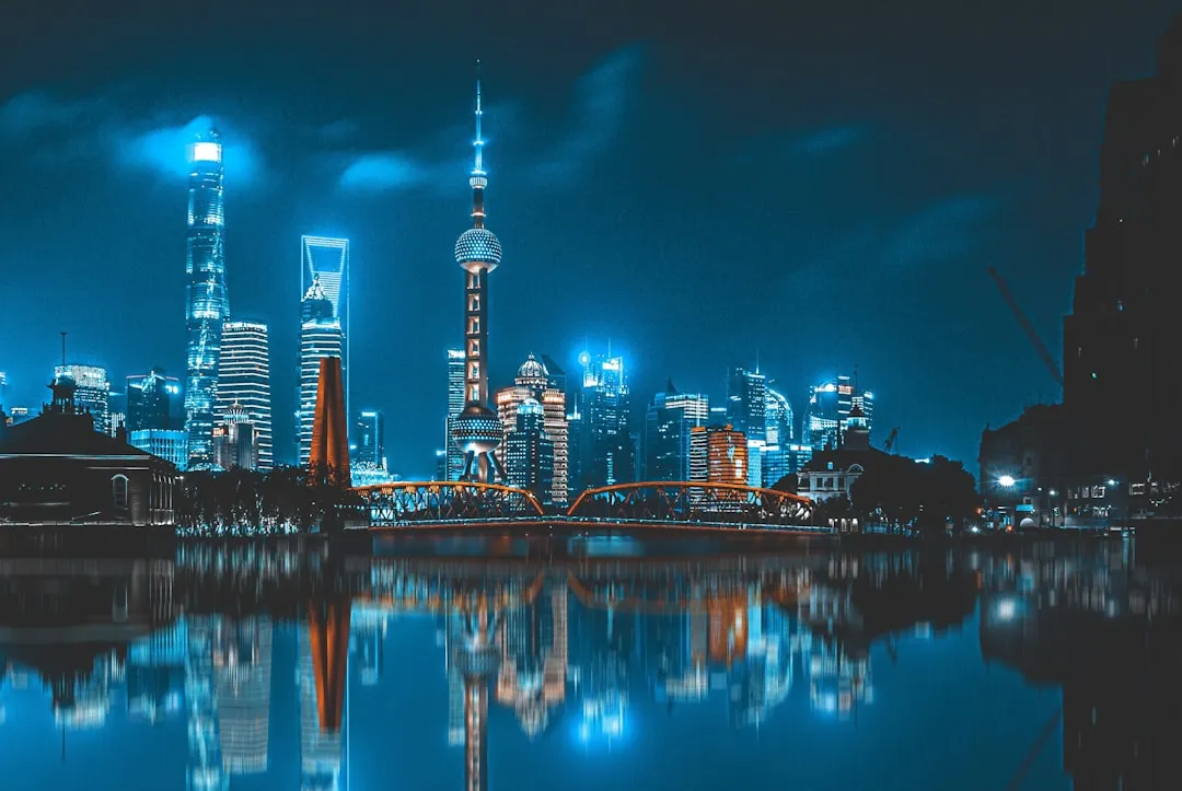 2025年社交媒体算法更新对西南地区企业运营策略的影响分析